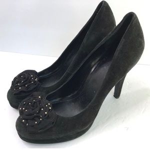 BCBGENERATION Black Leather Suede Heels Size 9 Studded Rose Embellishment